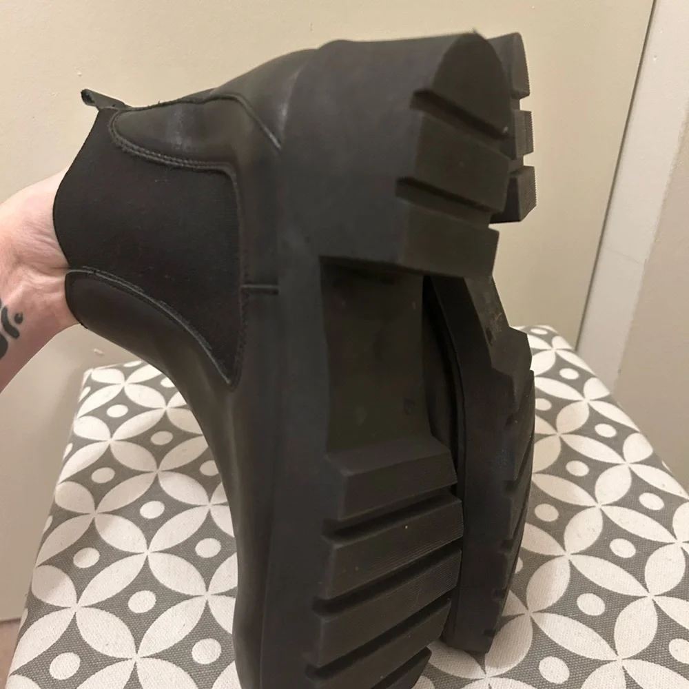 👍🏻 EUC. Women's Black  Ankle Boots - Picture 7 of 12